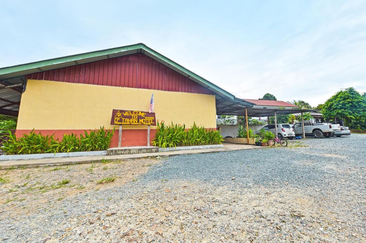 Dtahan Motel Taman Negara Kuala Tahan Ngoại thất bức ảnh