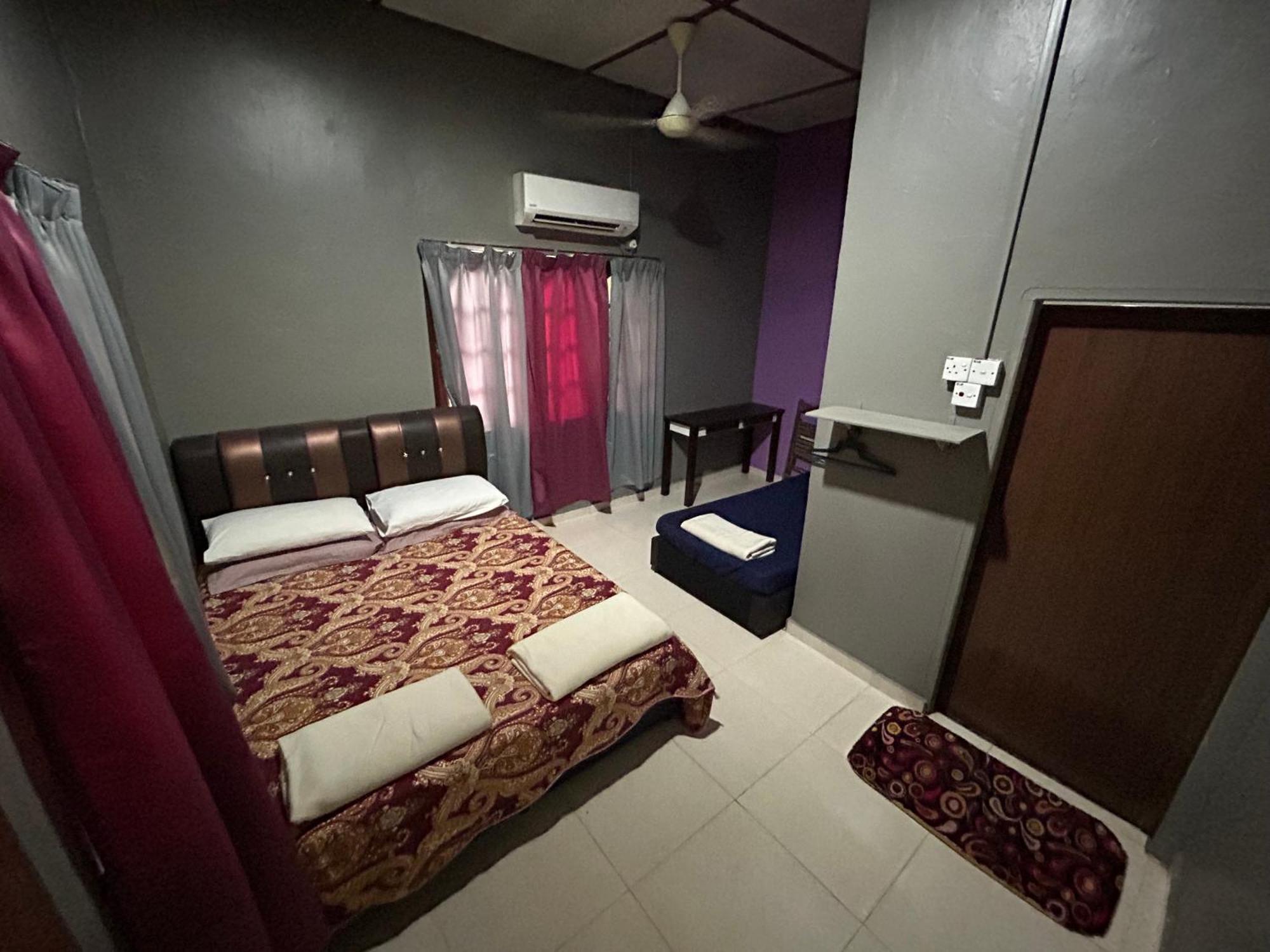 Dtahan Motel Taman Negara Kuala Tahan Ngoại thất bức ảnh