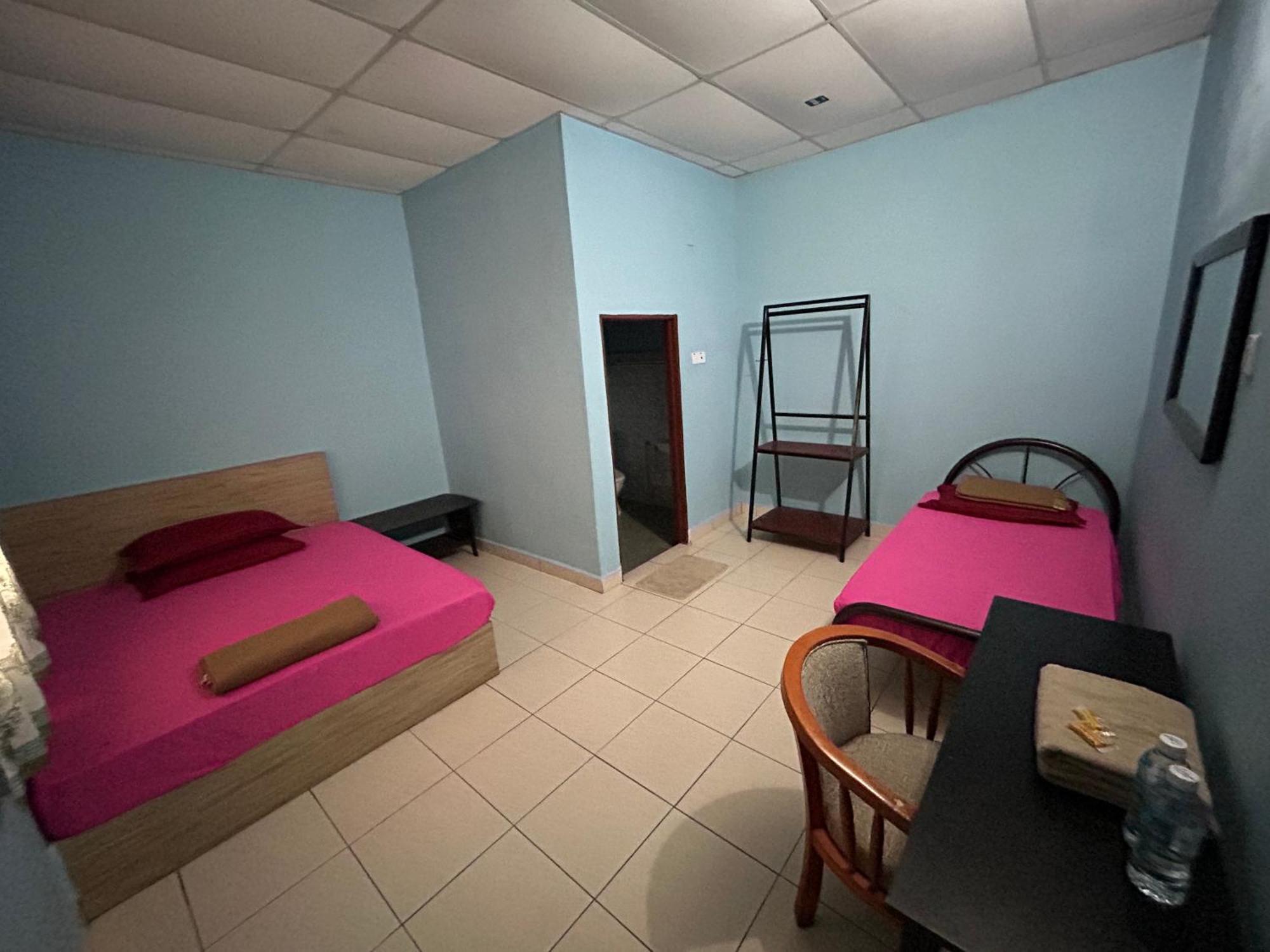 Dtahan Motel Taman Negara Kuala Tahan Ngoại thất bức ảnh