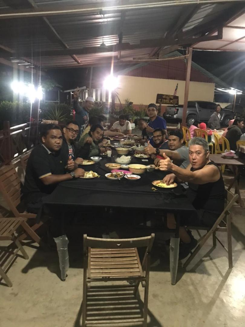Dtahan Motel Taman Negara Kuala Tahan Ngoại thất bức ảnh
