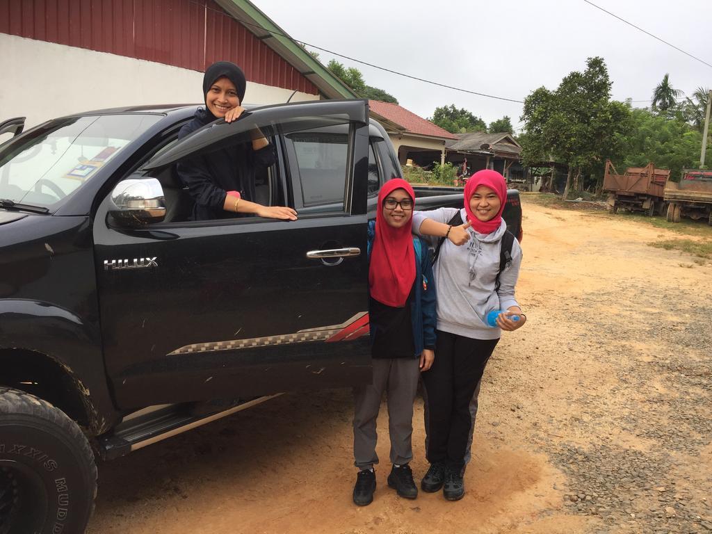 Dtahan Motel Taman Negara Kuala Tahan Ngoại thất bức ảnh